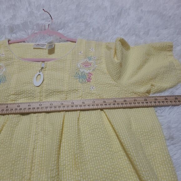 Coffee Time Robe Womens Sz M Seersucker Housecoat Yellow White Stripe Housecoat - Picture 8 of 10